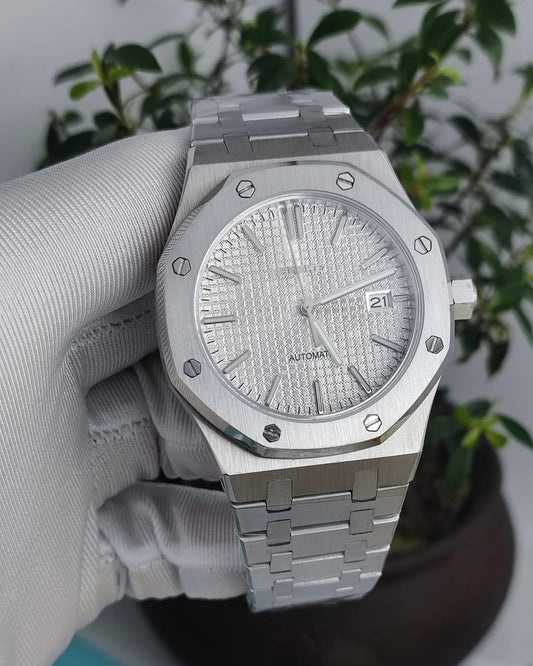 Royal Oak Mod - White Dial custom Seiko mod watch by Timelab Mods