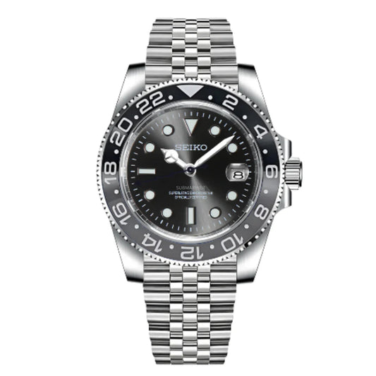 Seiko GMT Mod – "Bruce Wayne" – Prémium fekete számlap