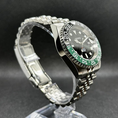 Seiko GMT Mod – "Sprite" – Zöld/Fekete lünetta