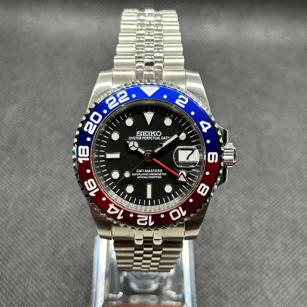 Seiko GMT Mod – "Pepsi" – Piros/Kék lünetta