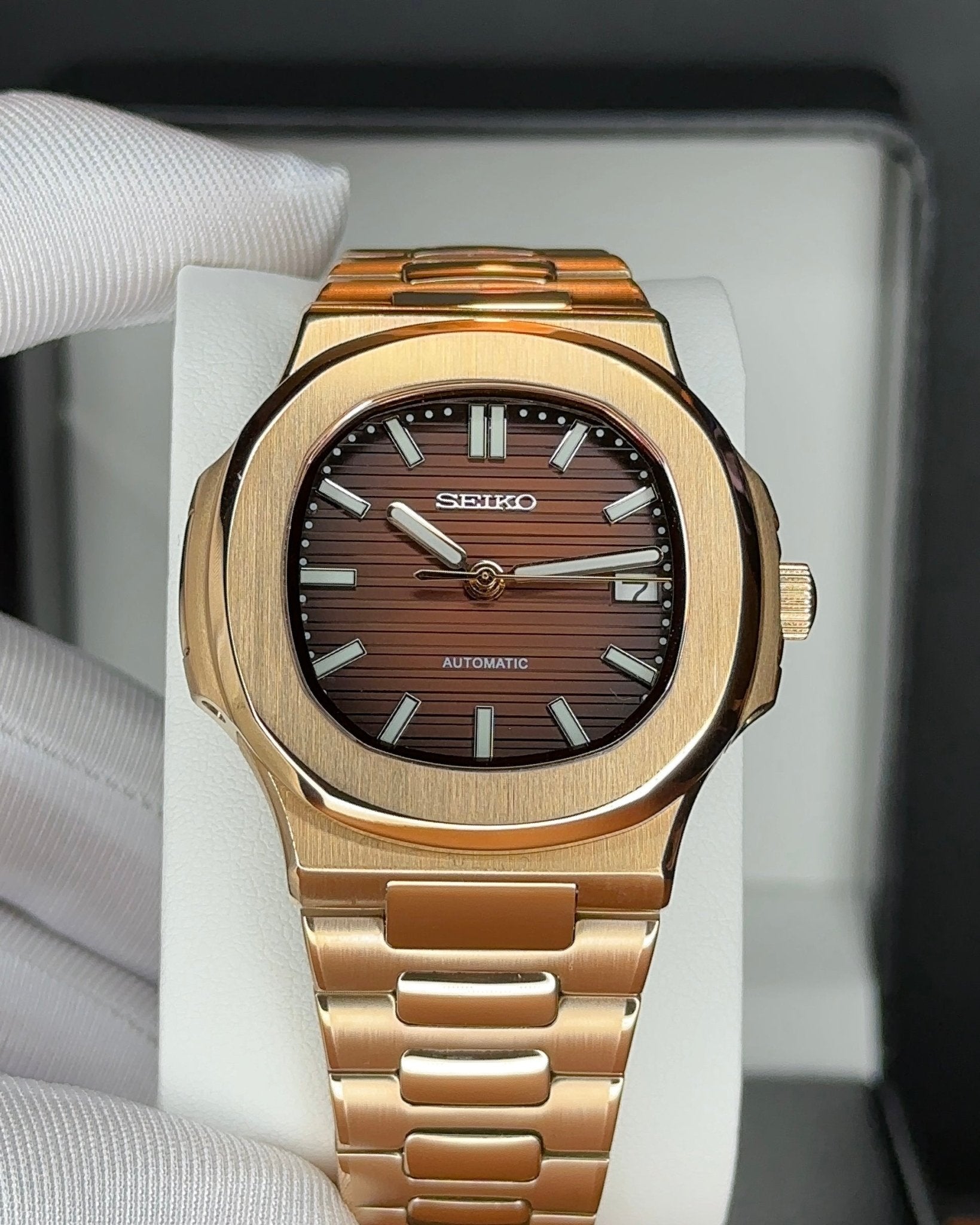 Seiko Nautilus Mod Rose Gold Brown - by Timelab Mods